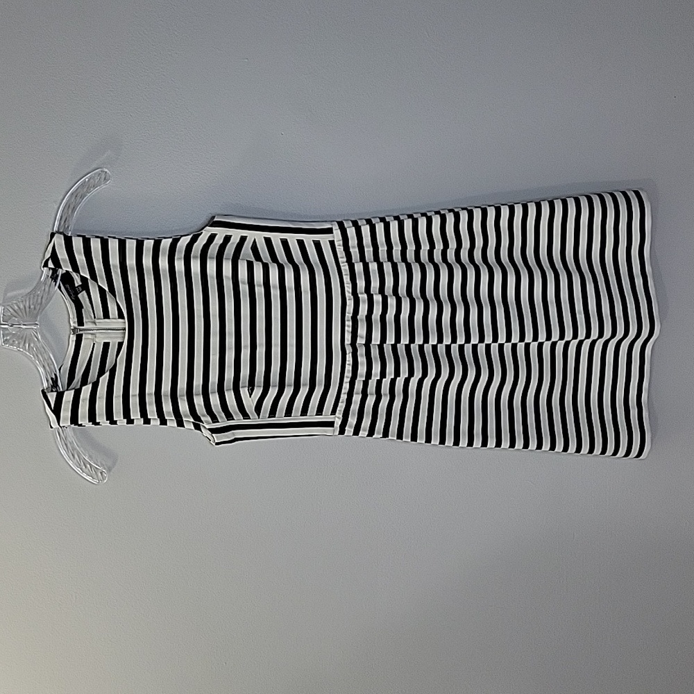 Madewell XXS Sleeveless Black & White Striped Dress with Pockets